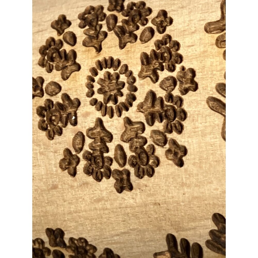 Engraved Cookie Rolling Pin Snowflake Pattern Handmade Wooden Rolling Pin - Picture 8 of 8